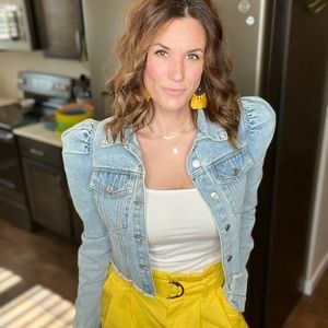 Meet your Posher, Melony